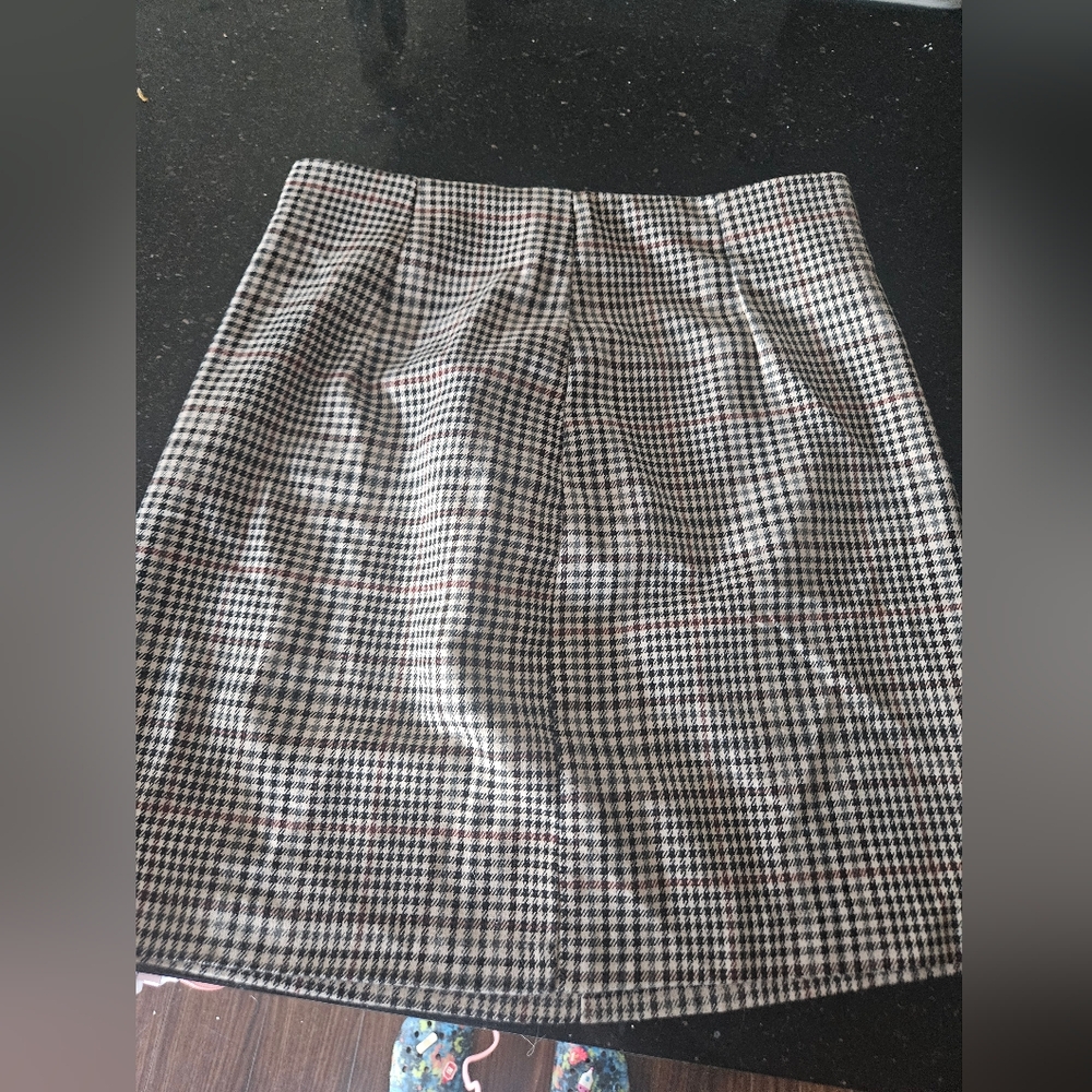 Dynamite Skirt